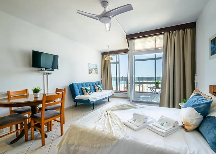 Daire Beguest Da Rocha Sea View *